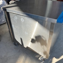 厨房機器　キャスターの画像
