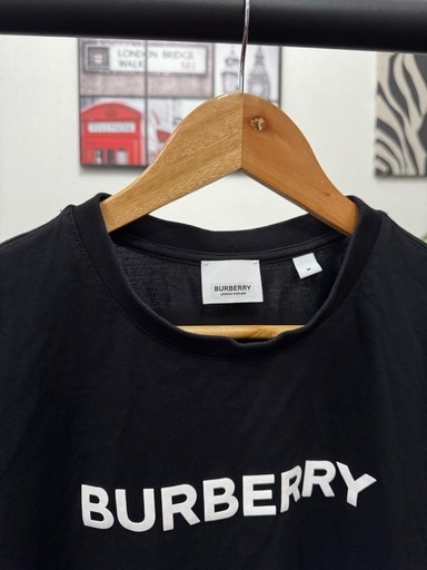 Burberry ロゴコットンTシャツ
