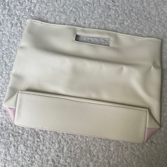 メナード　バック未使用の画像
