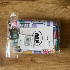 KiU マルチポーチの画像