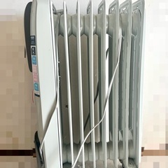 デロンギのオイルヒーターの画像