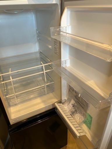 新品冷蔵庫　値引き可能。