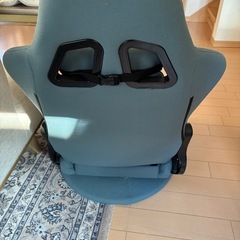 NIUBGS 回転 座椅子 ゲーミングチェアの画像