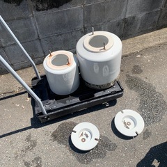 陶芸　作陶　ポットミル機　ポットミル×2　アルミナボール×たくさんの画像