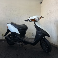 SUZUKI スズキ レッツ2 CA1PA 馬力の2サイクル原付バイク 通勤通学配達に 福岡市内発 全国どこでも陸送可能の画像