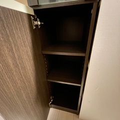無料.食器棚の画像