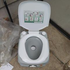 ポータブル水洗トイレの画像
