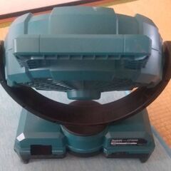 Makita/マキタ 充電ファン   CF203D  動作確認済みの画像