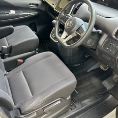 日産　セレナ　の　兄弟車　ランデイ　車検8年12月の画像