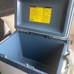 小型　クーラーボックスの画像