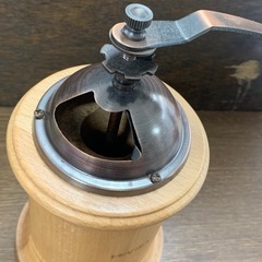 美原店 HARIO ハリオ コーヒーミル　CM-502Cの画像