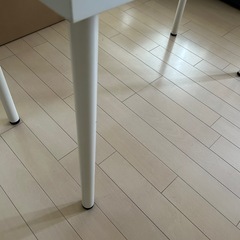 IKEA テーブルの画像