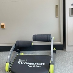 空気清浄機3台、冷蔵庫、ロッカー、トレーニングマシンの画像