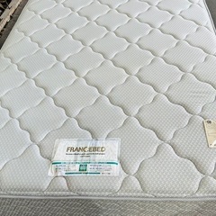 ❗️❗️激安❗️❗️ダブルベッドフレームとFRANCE BED  マットレスのセットの画像