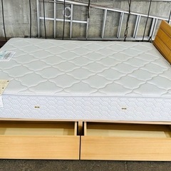 ❗️❗️激安❗️❗️ダブルベッドフレームとFRANCE BED  マットレスのセットの画像