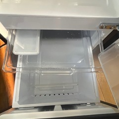 冷蔵庫hisense20年138Lガラスドア右開き一人暮らし用仙台市内送料込みの画像