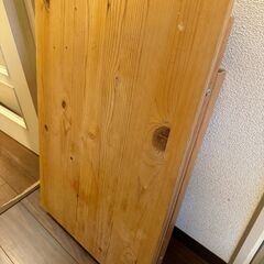 【無料です】無印良品の折りたたみテーブル（パイン材テーブル・折りたたみ式）の画像