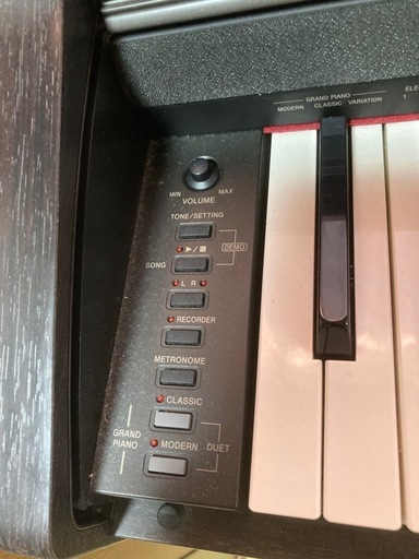 電子ピアノ美品　CELVIANO　AP-400 カシオ 電子ピアノ AP-400 CELVIANO 88鍵盤 椅子付き 2009年製