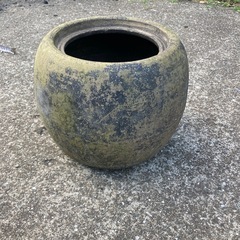 昭和レトロ　、水瓶?   メダカ鉢？
の画像