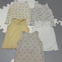 UNIQLO 肌着　100サイズの画像