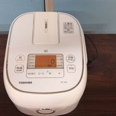 TOSHIBA 東芝 IHジャー炊飯器 2022年製 RC-5XN 3合炊き ホワイトの画像