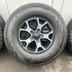 285/70 R17 スタッドレスタイヤ＆ホイール4本セット　iceGUARD G075 2022年製造　９分山　北海道札幌発　YOKOHAMA　JEEP純正ホイール　ラングラー　JL36L　の画像