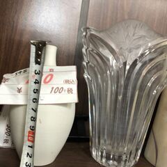リサイクルショップどりーむ鹿大前店　No.548　壺　高さ15cm　幅8.5cm　白色の画像
