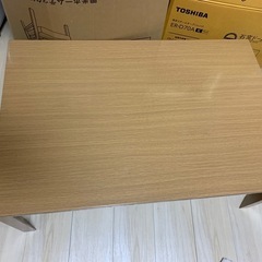 ニトリテーブルの画像