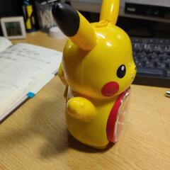 ピカチュウのおもちゃ　時計は壊れていますので動きませんの画像