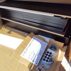 世田谷区近辺配送可能　美品　未使用品　アイリスオーヤマ　本棚 コミックラック 大容量タイプ CORK-1890 　幅約89×奥行約28.8×高さ約180　木製ラック　収納棚の画像