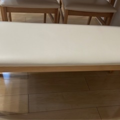 ナフコ　ダイニングテーブル
の画像