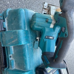 Makita コードレス丸ノコ CS551D チップソー + 充電器DC18RCの画像