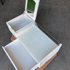 ニトリ ドレッサーテーブルの画像