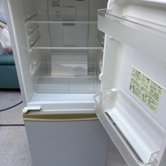 SHARP 冷蔵庫の画像