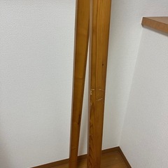 木製ハンガーラックの画像
