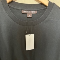 ☆新品☆ マイケル コース　Tシャツの画像