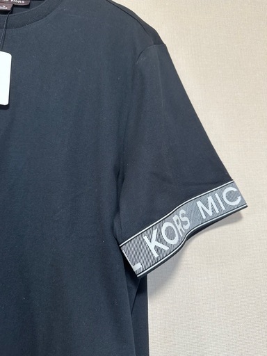 ☆新品☆ マイケル コース　Tシャツ