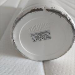 子供向け　THERMOS　水筒の画像