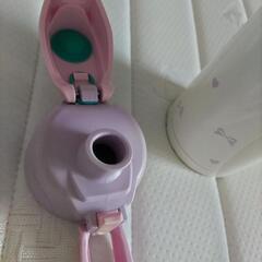 子供向け　THERMOS　水筒の画像