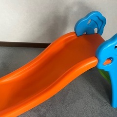 滑り台の画像