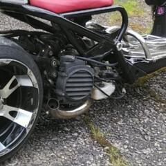 ホンダズーマー社外マフラーの画像