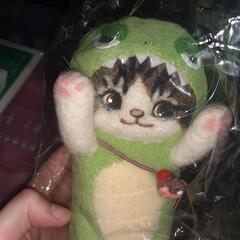 猫のイラストや雑貨セットの画像