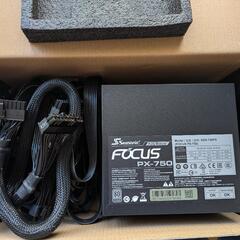 Seasonic (Owltech) Focus PX-750S 電力ユニット (PSU)の画像