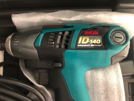 RYOBIインパクトドライバー

