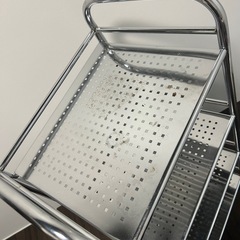 4段ワゴンの画像