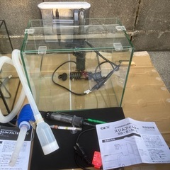 屋内鑑賞魚飼育水槽の画像