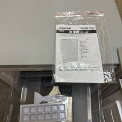 東W10 2024年製 ONE STEP 家庭用冷凍庫 BD-82 60L ワンステップ の画像
