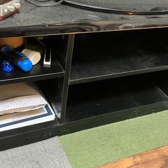 【TV台付き】32インチ液晶TV（TOSHIBA・REGZA）の画像