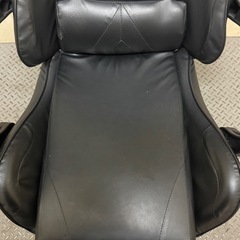 東W11 革製 ゲーミングチェア ブラック クッション付 
デスクチェアの画像
