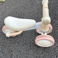 子供用　三輪車の画像